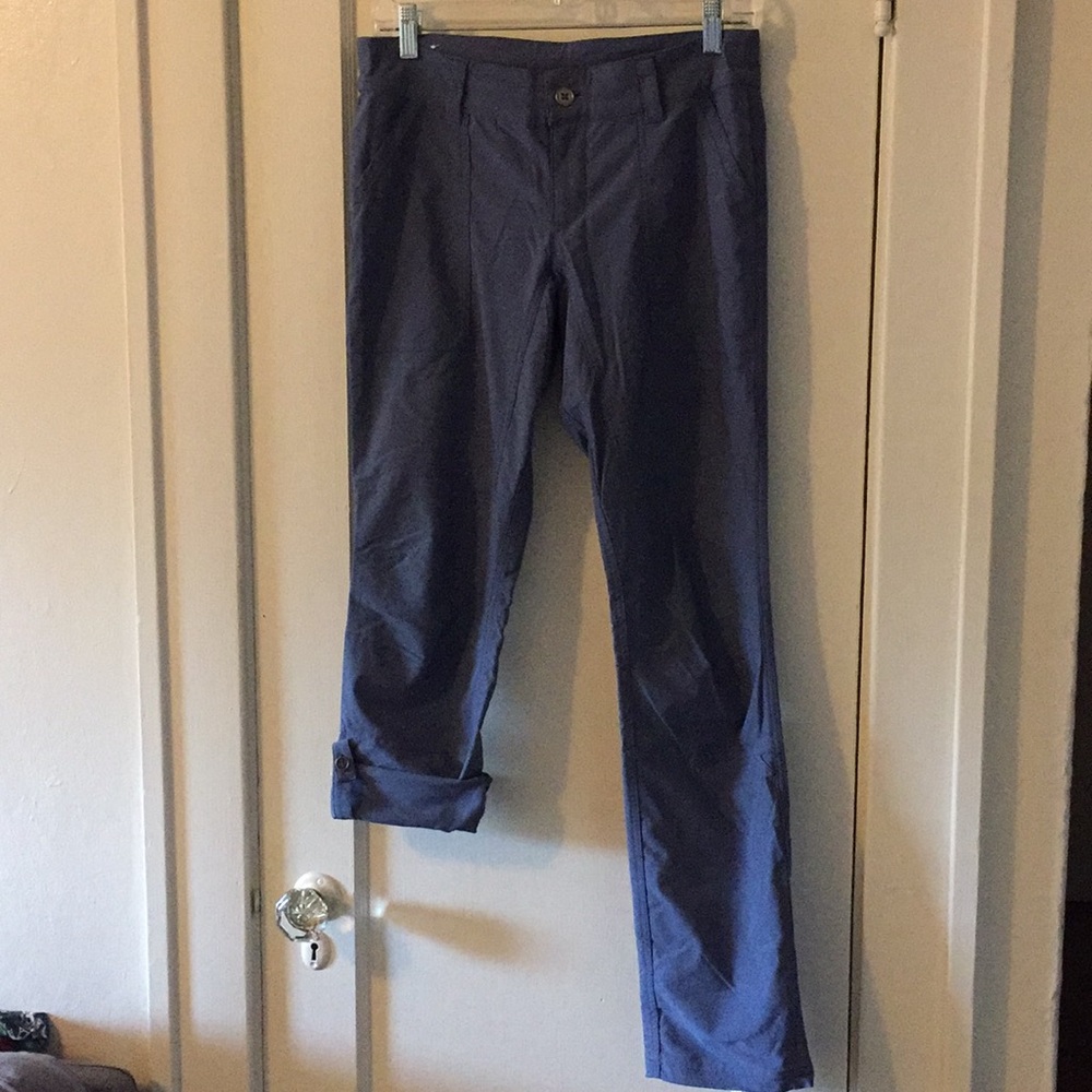 Women’s Columbia Hiking Pants, size 4